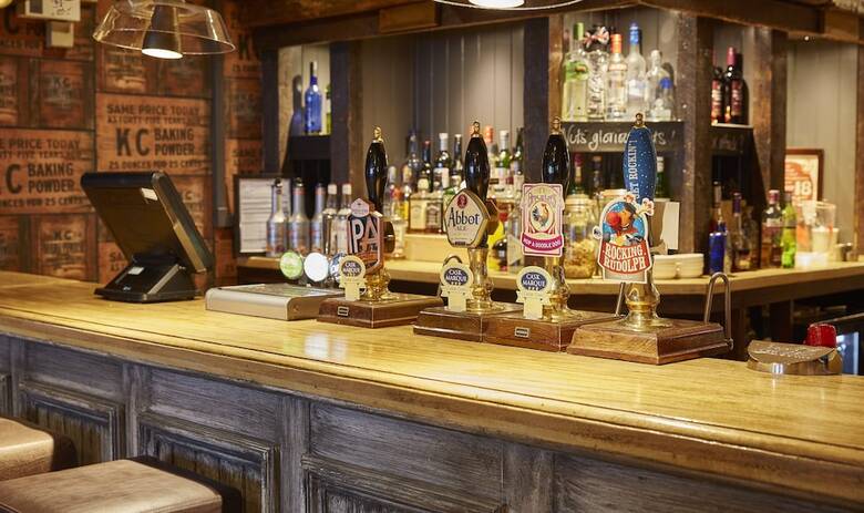 Castle Hotel By Chef And Brewer Collection