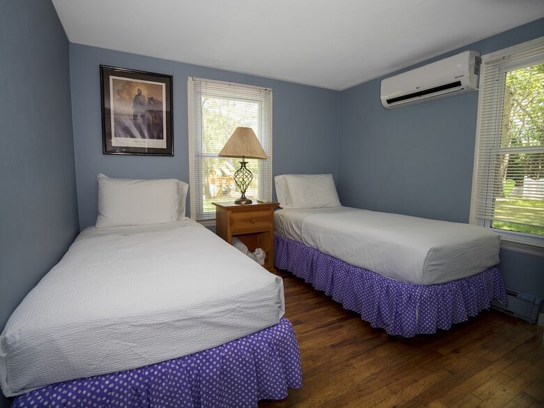 Hampton's Vacation Inn