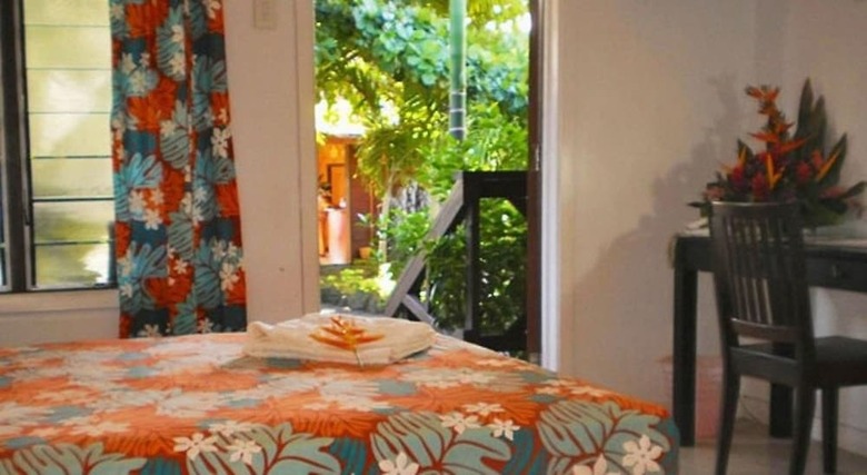 Eden's Edge Hotel