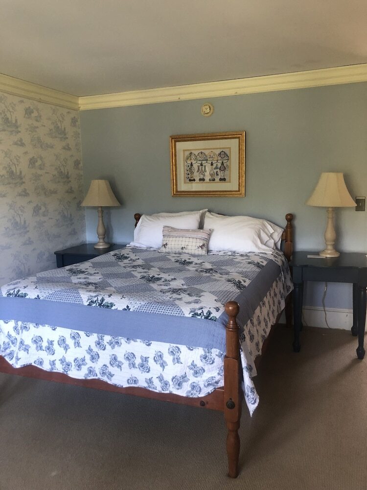 Bed & Breakfast Lumberville 1740 House