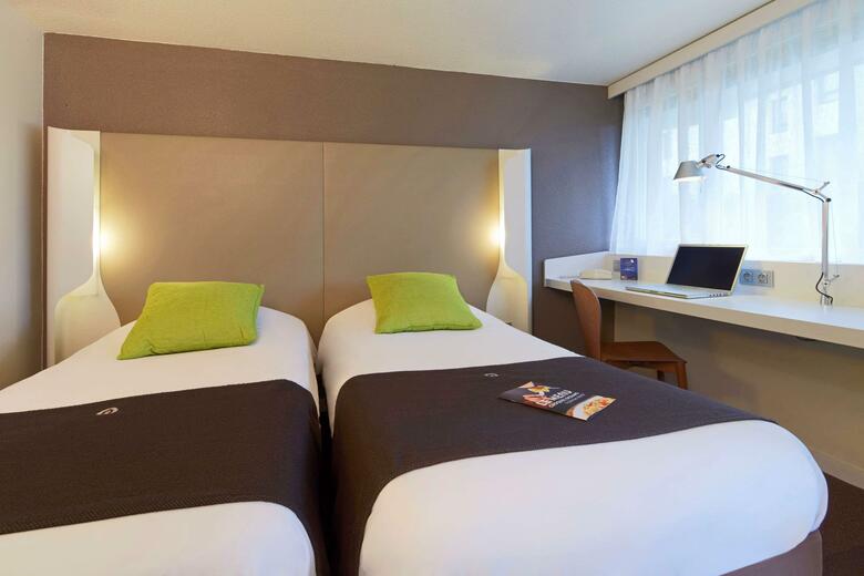 Hotel Campanile Villejust - Za Courtaboeuf