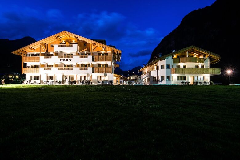 Hotel Golden Park Resort