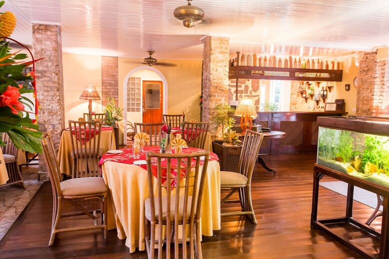 Hotel Cara Lodge