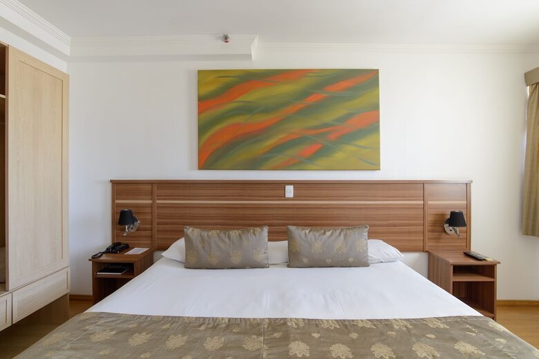 Faro Hotel S�o Jos� Dos Campos