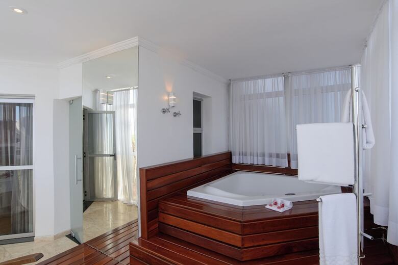 Faro Hotel S�o Jos� Dos Campos