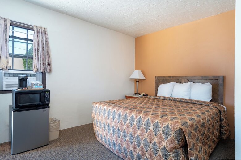 Motel King's Rest Court Inn