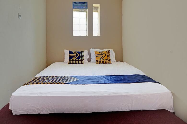 Hotel Spot On 91890 Kost Kalasan Syariah