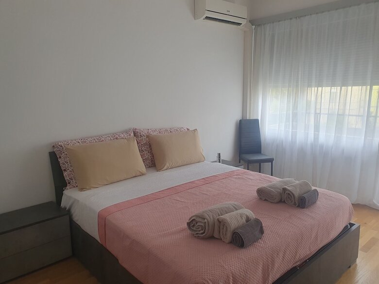 Fegina Deluxe 3 Bedrooms 3 Bathrooms