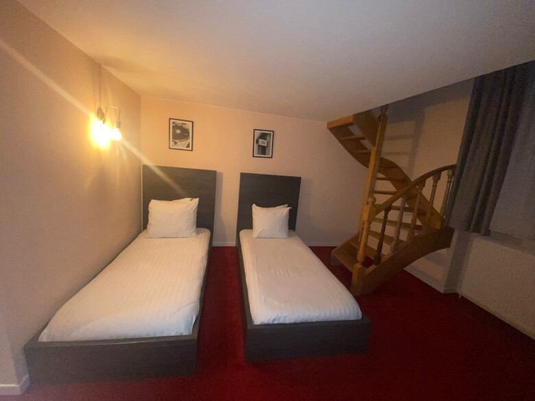 La Bourse Hotel