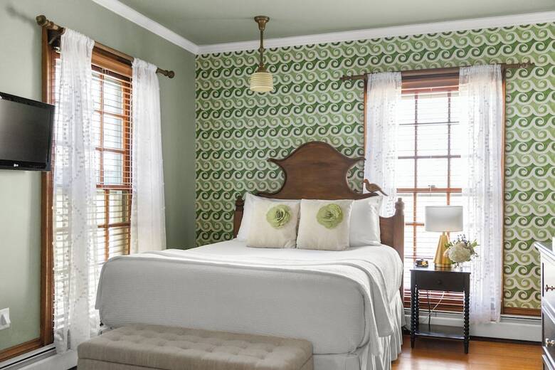 Bed & Breakfast Captain Freeman Inn