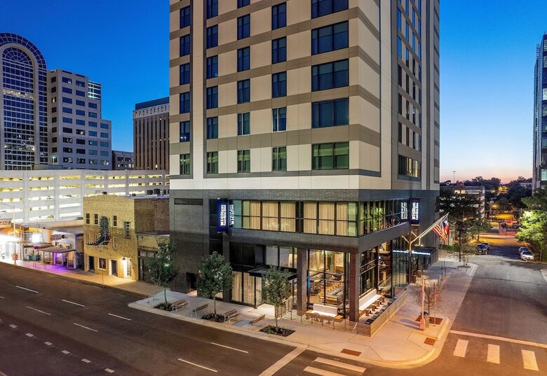 Hotel Hilton Garden Inn Austin University Capitol District