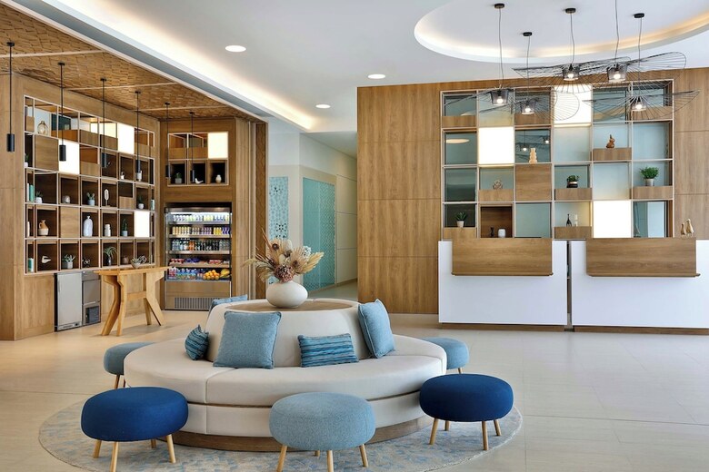 Hotel Element Dubai Airport