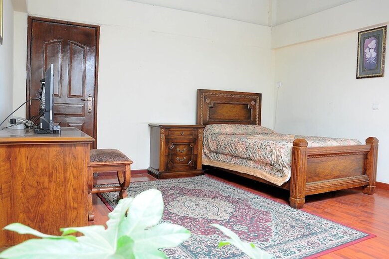 Hotel Grand Guest House
