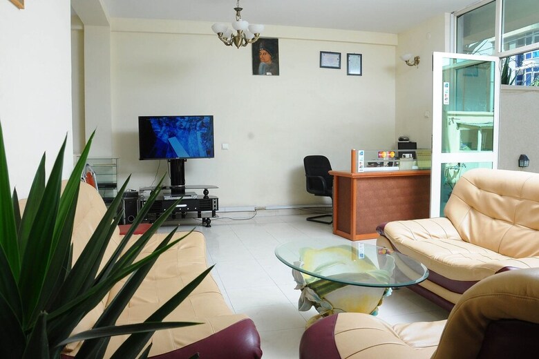 Hotel Grand Guest House