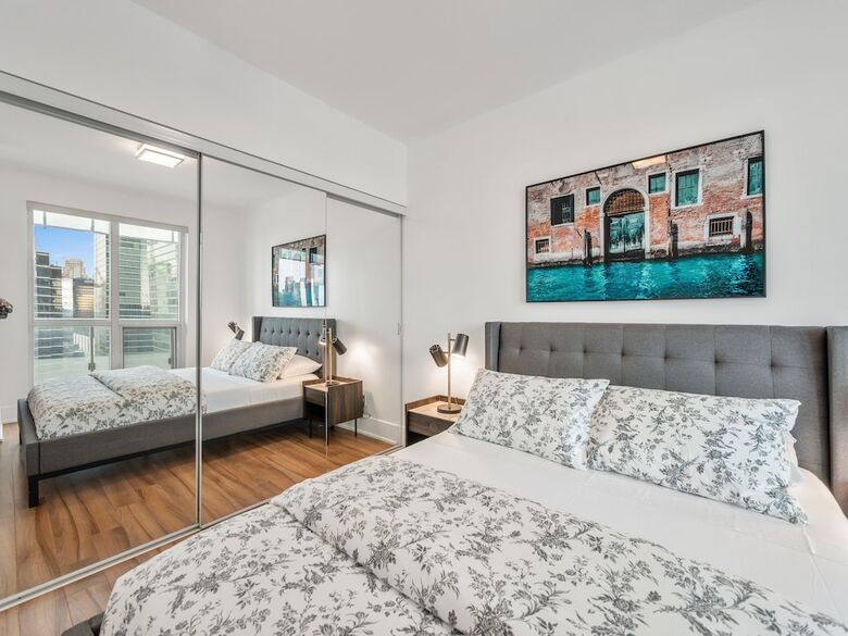 Aparthotel Stallion Suites -  Downtown Toronto