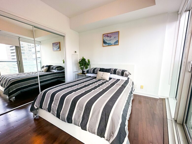 Hotel Luxury 2 Bedroom Lakeview