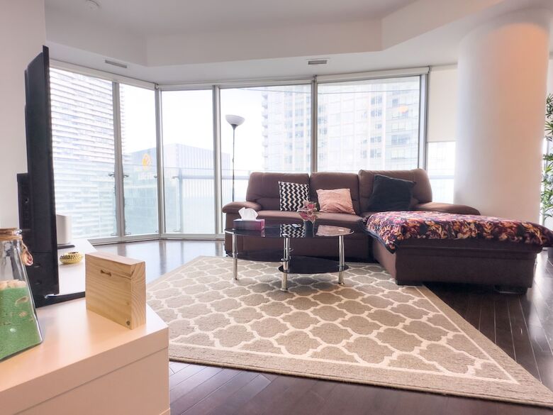 Hotel Luxury 2 Bedroom Lakeview