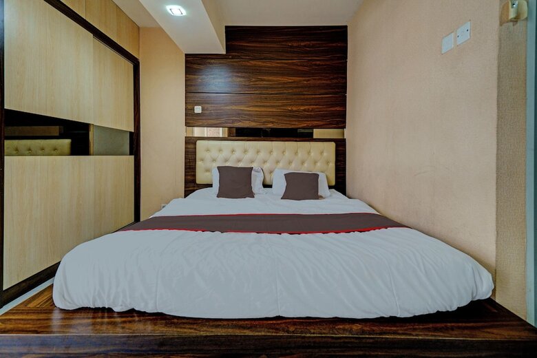 Hotel Collection O 93344 Gateway Pasteur Apartement By Maestro