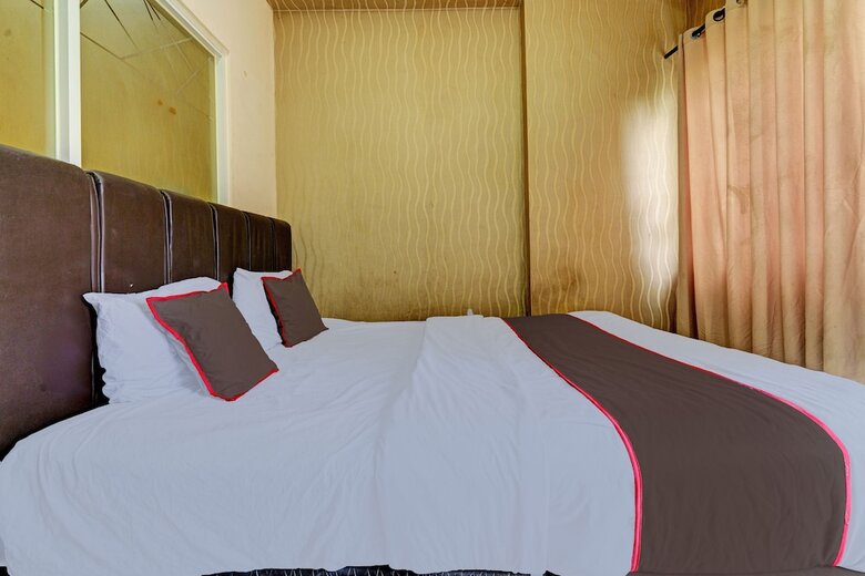 Hotel Collection O 93344 Gateway Pasteur Apartement By Maestro