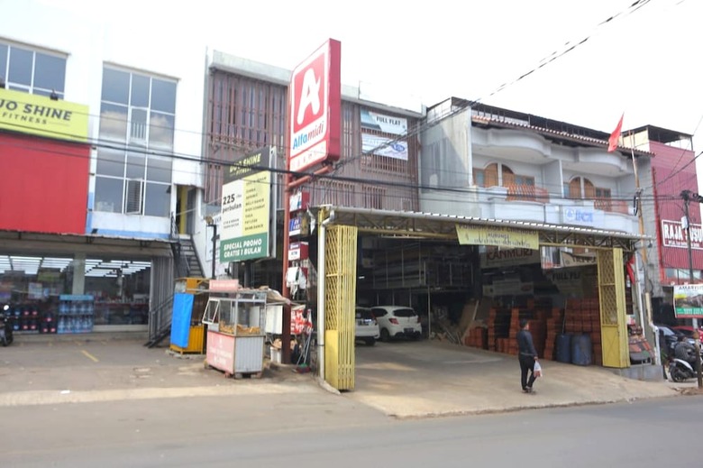 Hotel Oyo 93356 Pondok Cirendeu