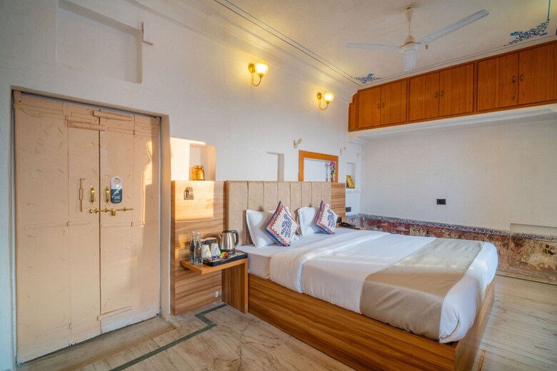 Amoraya Hotels & Resorts