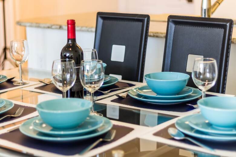 Aparthotel Pelican Fully Furnished Apartments