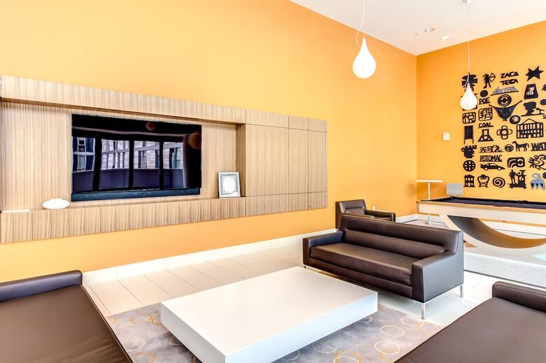 Aparthotel Pelican Fully Furnished Apartments