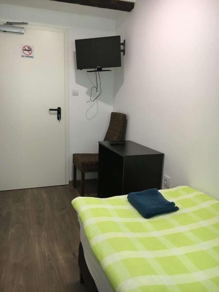Pension Haus Baron 2
