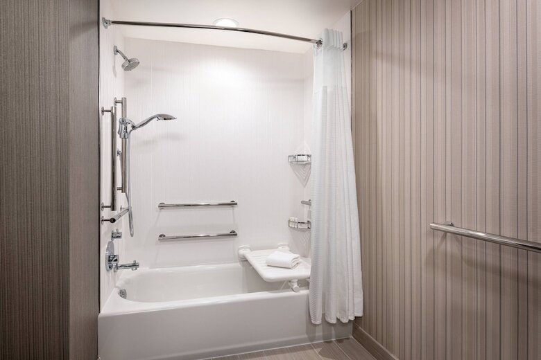 Hotel Courtyard By Marriott Petaluma Sonoma County