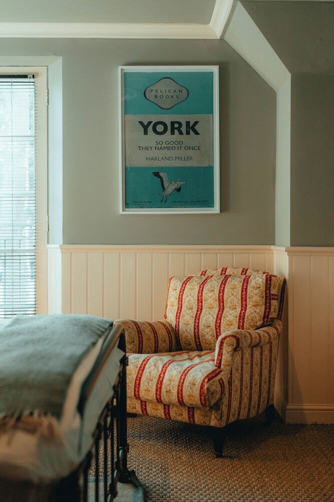 Hotel Marco Pierre White's Rudloe Arms