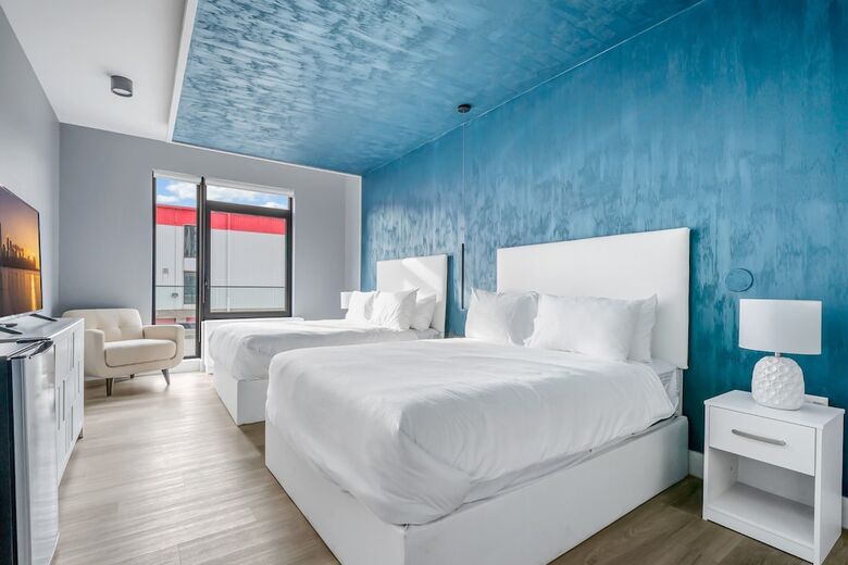 Aparthotel Global Luxury Suites At The Arches