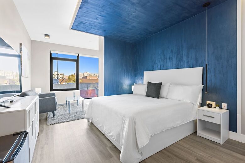 Aparthotel Global Luxury Suites At The Arches