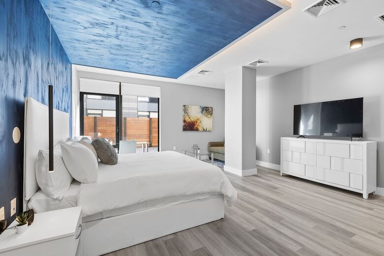 Aparthotel Global Luxury Suites At The Arches