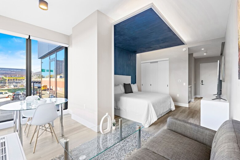Aparthotel Global Luxury Suites At The Arches