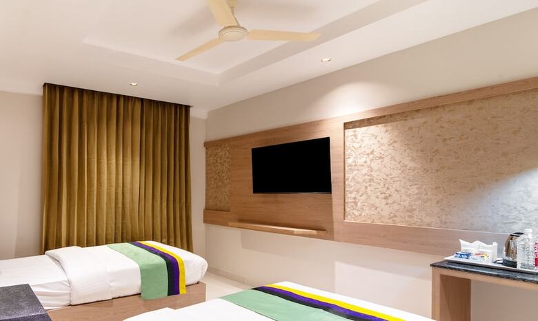 Hotel Treebo Premium New Light Suites