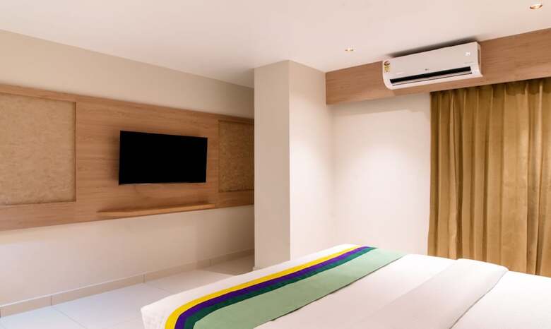Hotel Treebo Premium New Light Suites