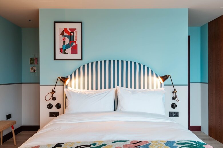 Hotel Room2 London Chiswick Hometel