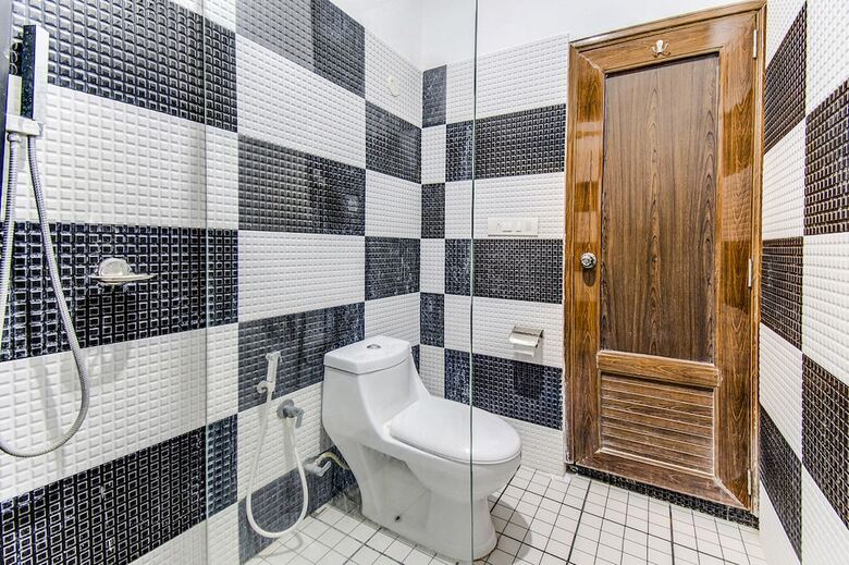 Hotel Fabexpress Ashirwad Residency