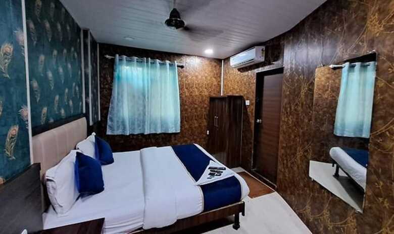 Hotel Fabexpress Ashirwad Residency