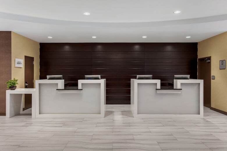 Delta Hotels By Marriott Somerset