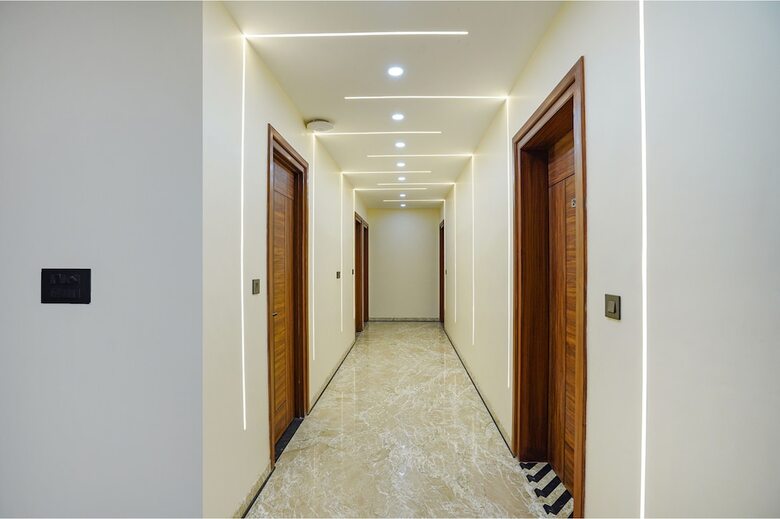 Fabhotel White Elephant