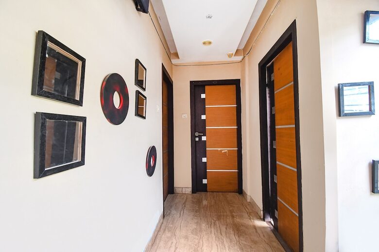 Hotel Fabexpress Abis Residency