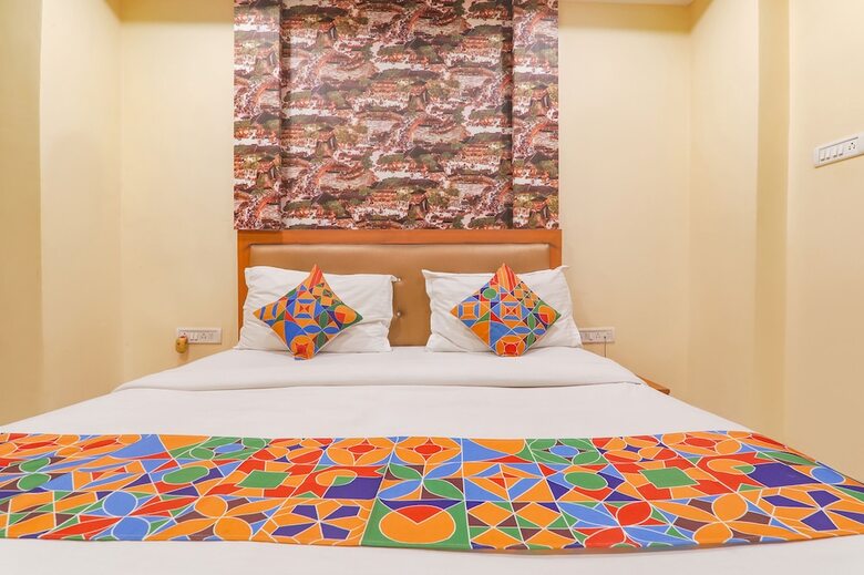 Fabhotel Swarn Banquet