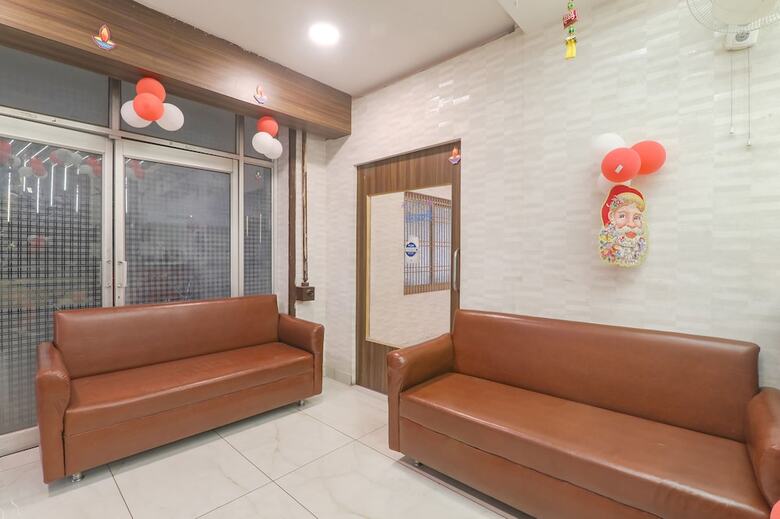 Fabhotel Swarn Banquet