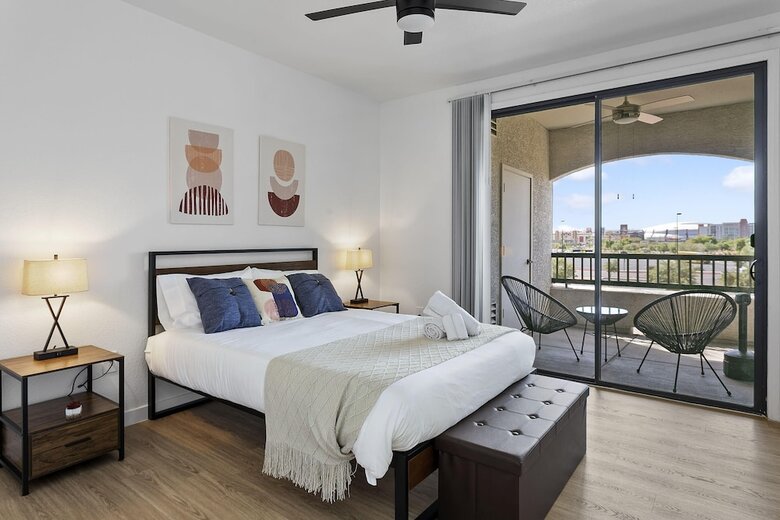 Aparthotel Two Glendale Cozysuites With Pool 2 & 9