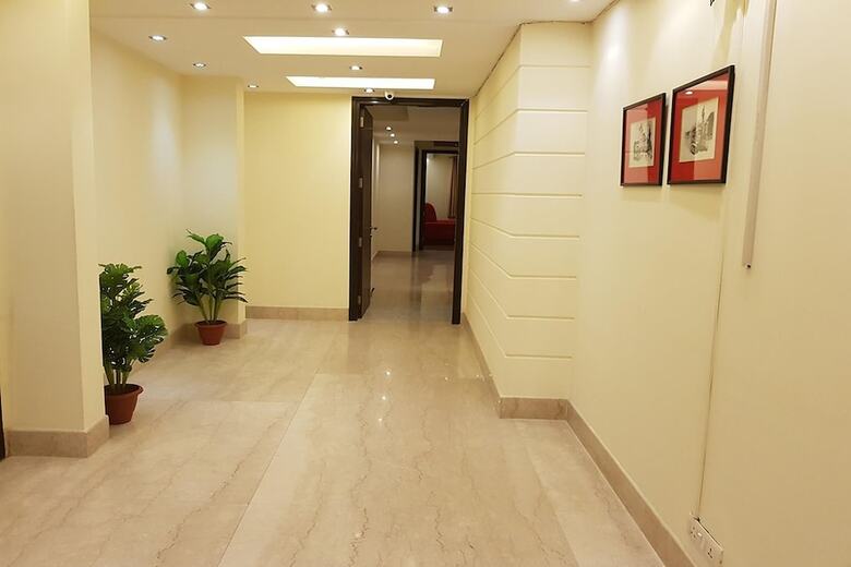 Hotel Greenleaf Apartment And Suites, Kalkaji