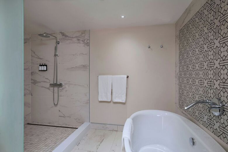 Hotel The Brix, Autograph Collection
