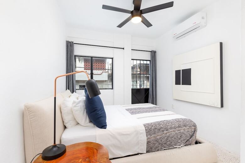 Aparthotel Cuale Condo Retreats