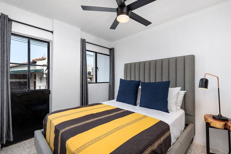 Aparthotel Cuale Condo Retreats