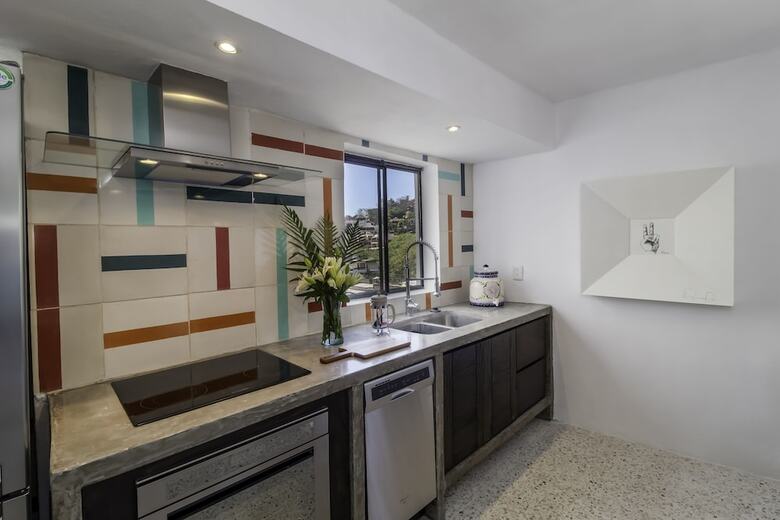 Aparthotel Cuale Condo Retreats
